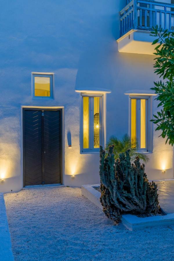 Aparthotel Euphoria Chora Naxos à Naxos City Extérieur photo